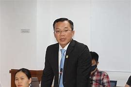 Bắt Hoàng Minh Hoàn